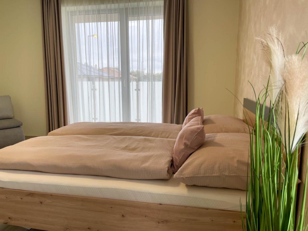 Apartmany Katalin Дунайска-Стреда Экстерьер фото